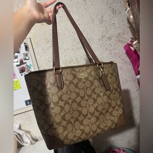 Coach classic bag